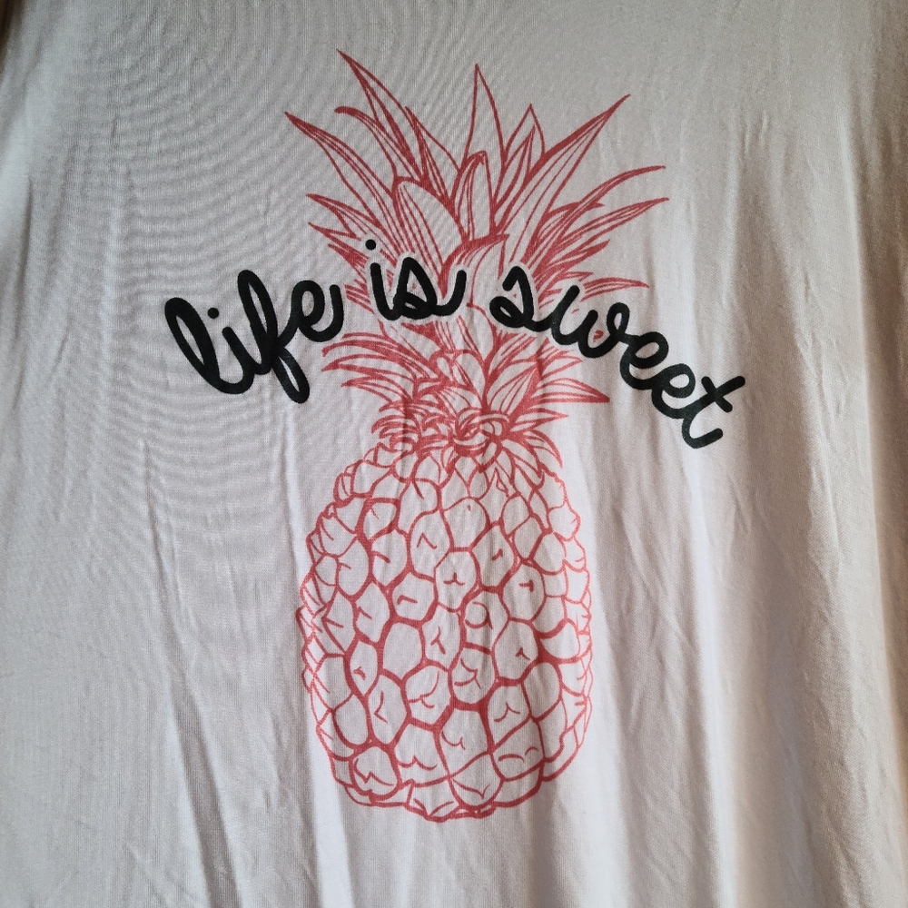 Life is sweet vneck